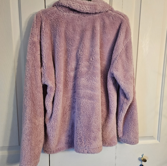 Eddie Bauer 1/4 zip fleece top - Picture 2 of 3